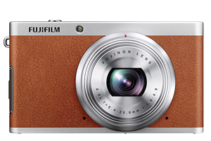 Fujifilm представила публике компактную камеру XF1